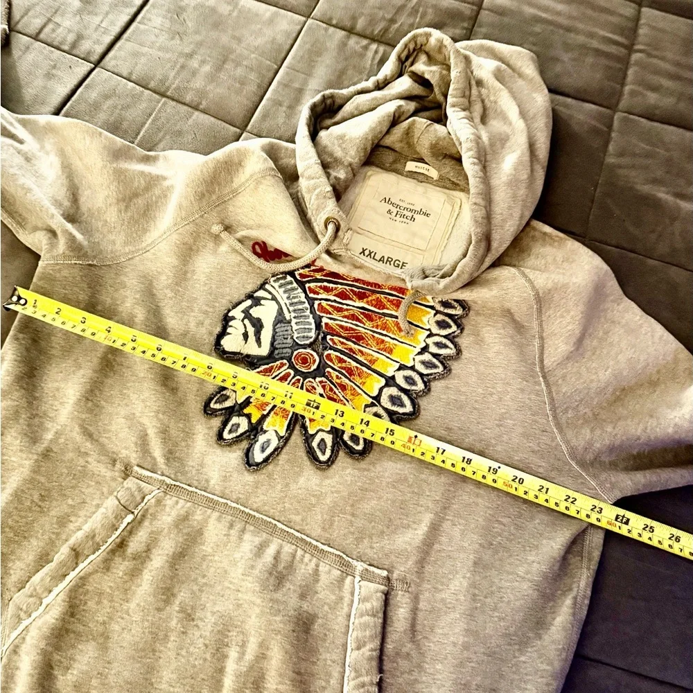 Abercrombie & Fitch Gray Hoodie with Colorful Indian Embroidery Y2K - Picture 7 of 8